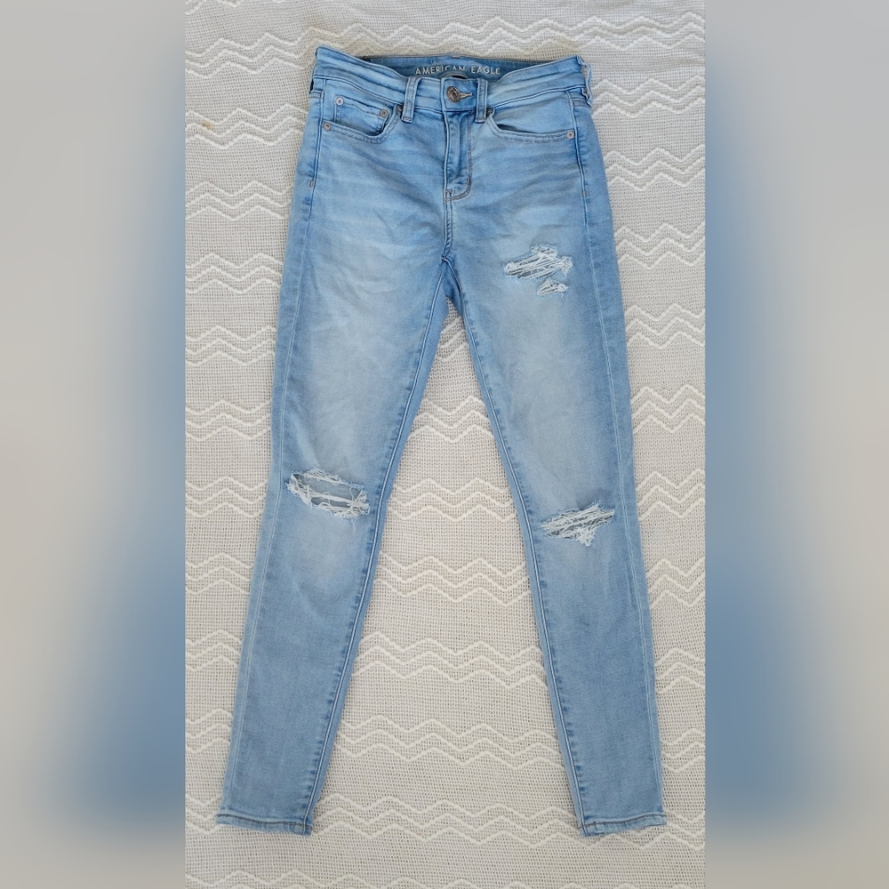 American Eagle (Size 4 Regular) Light Blue Soft Knit Jeans